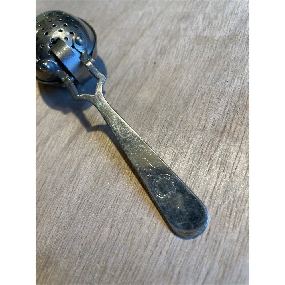 Hinged Tea Infuser Strainer Spoon for Loose Tea Made in England